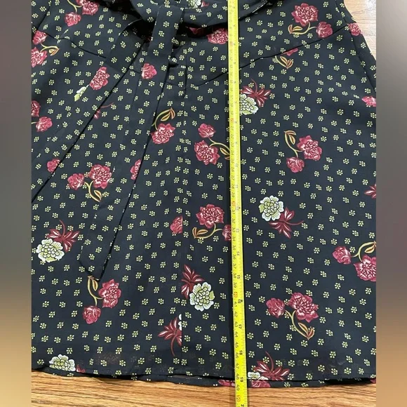 Loft Button Detail Skirt - Picture 7 of 7